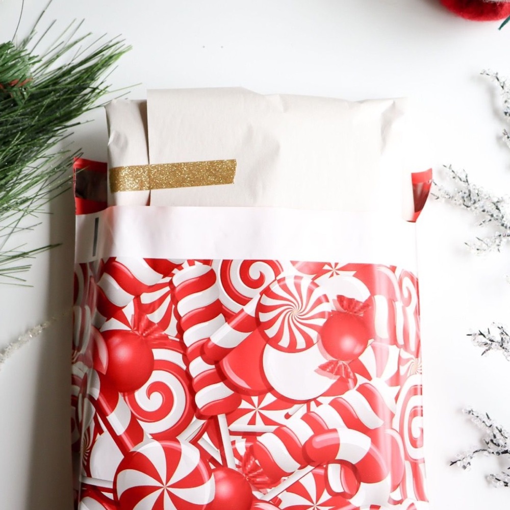 50 10X13 Poly Mailers, Candy Cane  Envelopes PRICE IS FIRM - Picture 4 of 6